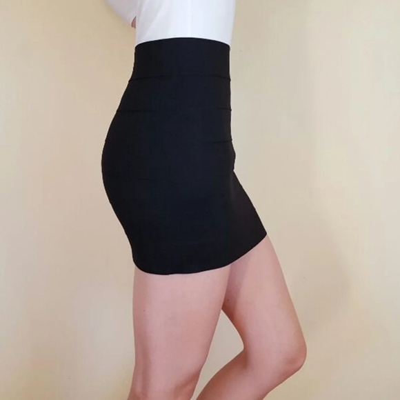 ANGL Dresses & Skirts - Black Bodycon Pencil Bandage Skirt Small